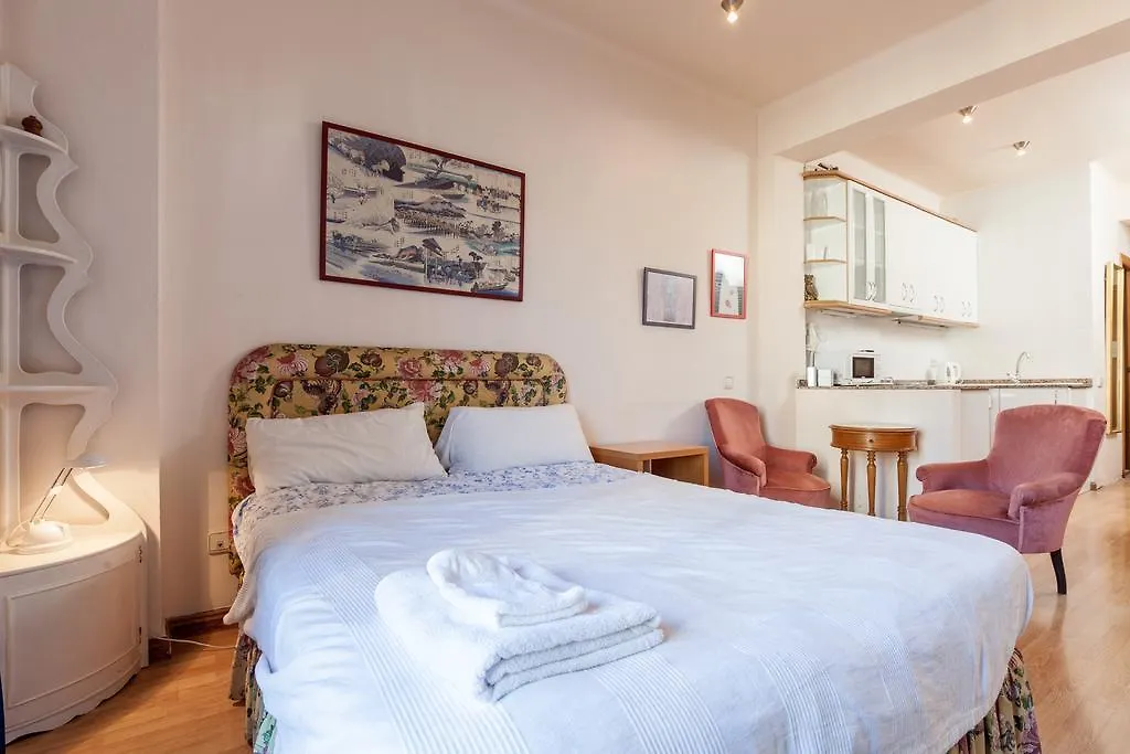 Flateli Granados Daire Barselona İspanya